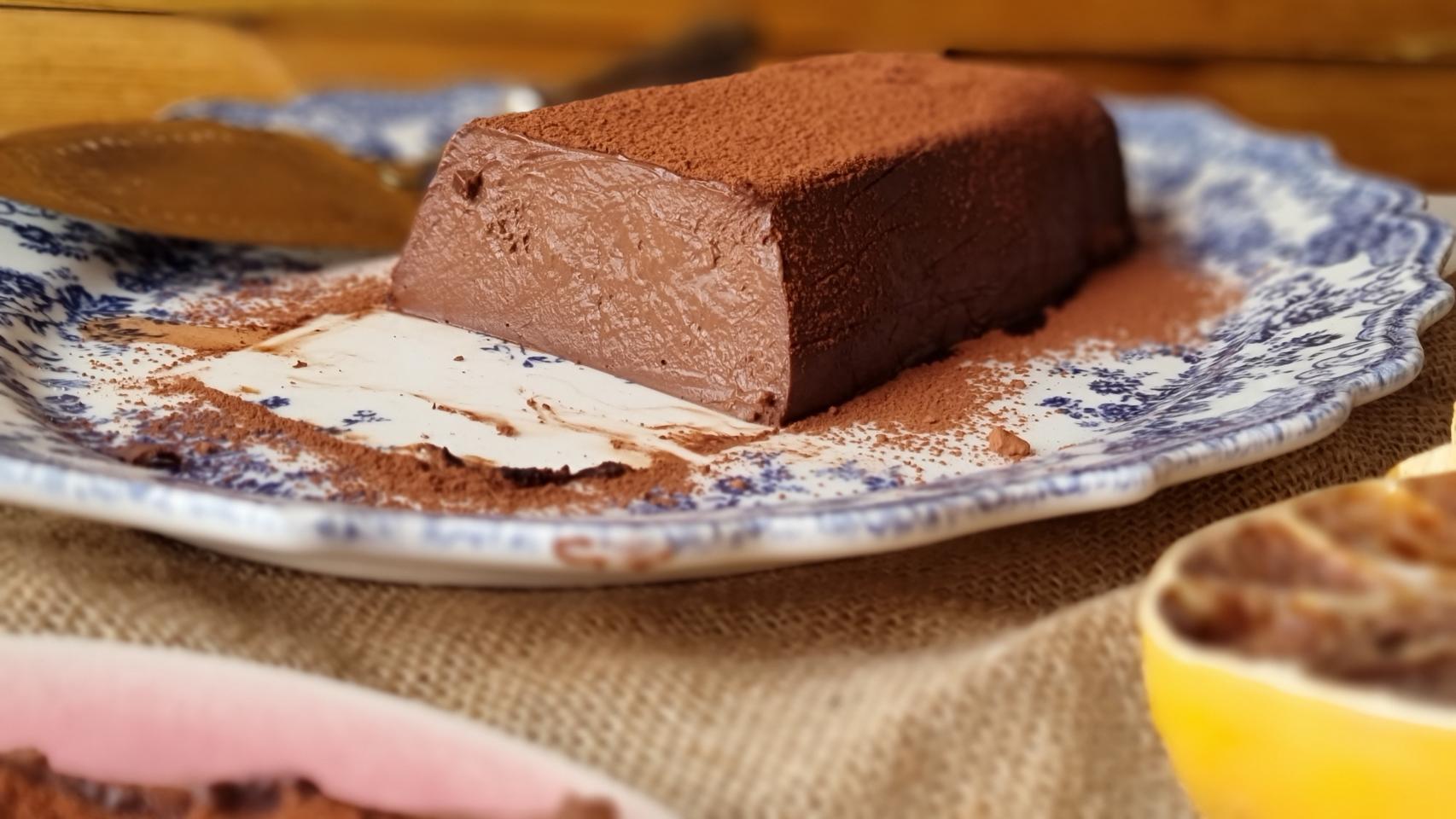 Pastel de chocolate japonés, una receta fácil de postre para amantes del  cacao