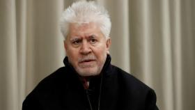 El rodaje de 'Manual para mujeres de la limpieza' seguirá adelante sin Pedro Almodóvar