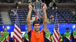 Carlos Alcaraz celebra su victoria en el US Open.