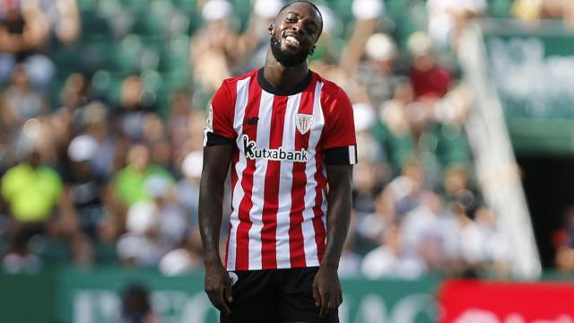 Iñaki Williams se lamenta tras una ocasión fallada