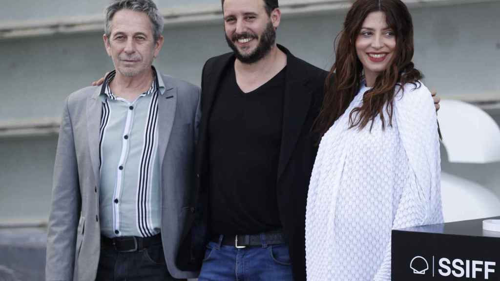 El actor Alfredo Castro, el realizador Diego Lerman y la actriz Barbara Lennie presentado 'El suplente'.