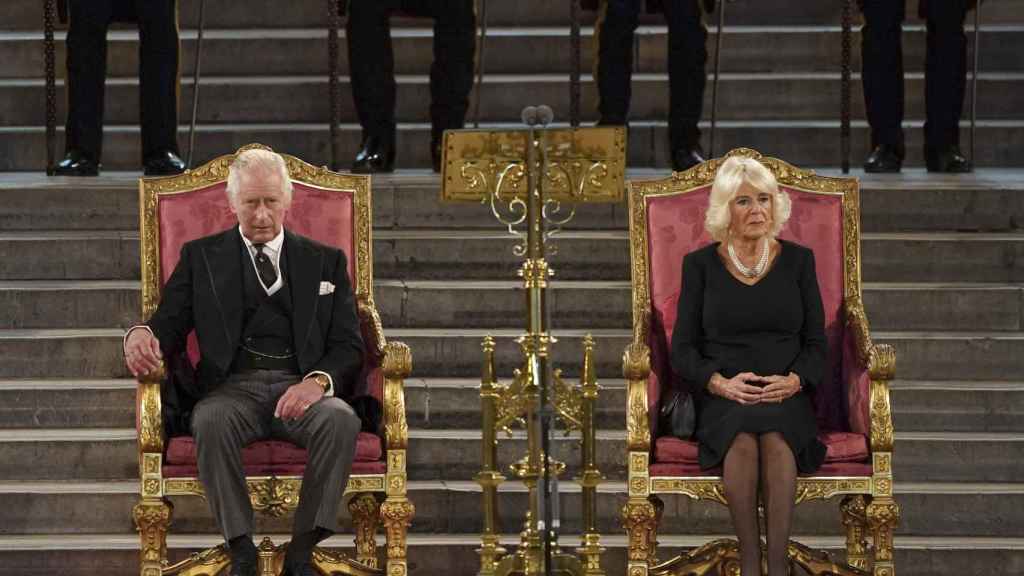 La reina consorte Camilla se ha convertido en el mejor apoyo de Carlos III.