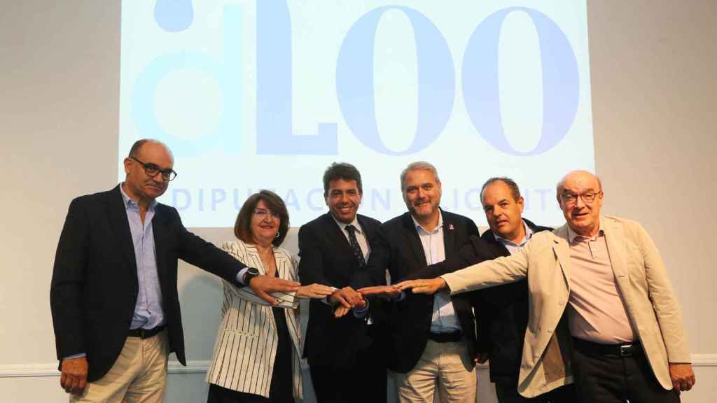 Acto realizado en la Diputación de Alicante, con presencia de las universiades, investigadores y empresarios.