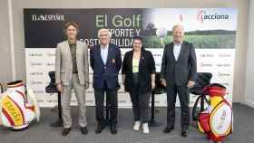 Participantes en el evento 'El golf: deporte y sostenibilidad' de Acciona y El Español.