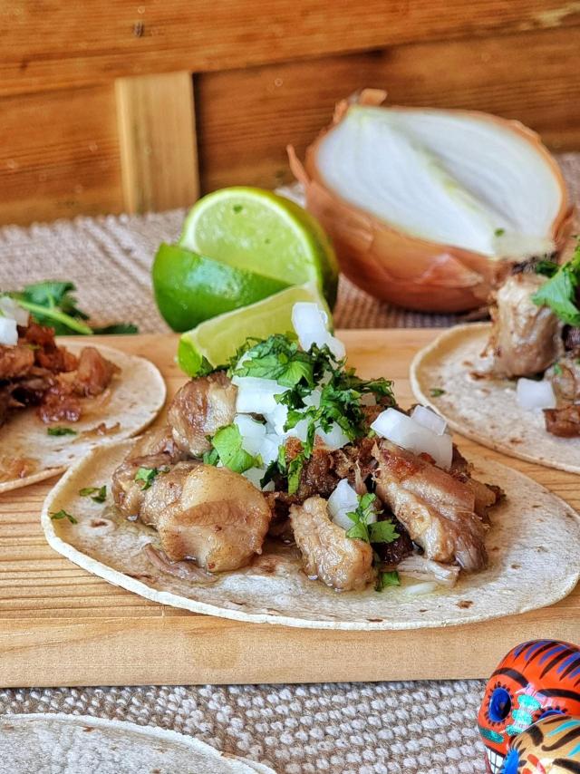 Tacos De Carnitas De Cerdo Una De Las Recetas Más Populares En México