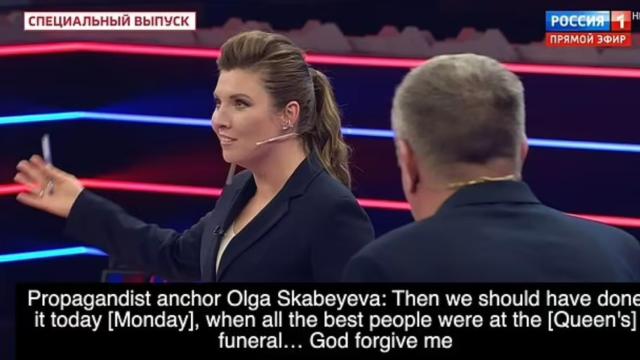 Momento en el que Olga Skabeyeva pide bombardear la Abadía de Westminster.