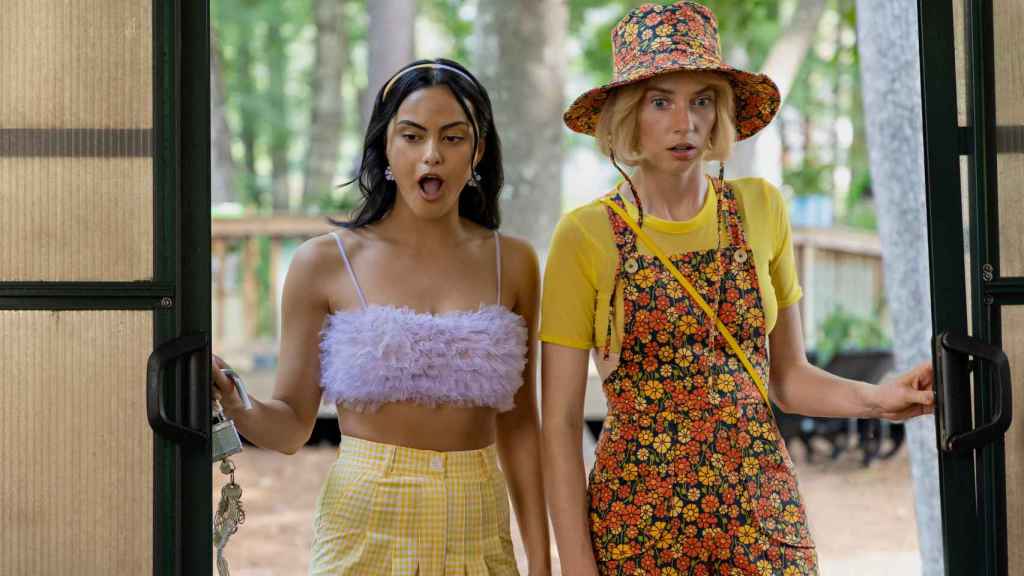 Camila Mendes and Maya Hawke in 'Revenge Now'.