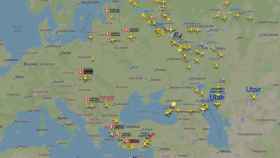 Mapa de vuelos de Flightradar24 de Moscú y San Petersburgo.