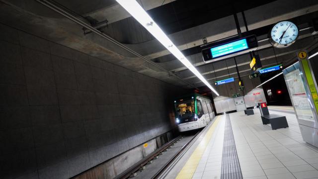 Uno de los trenes del Metro de Málaga.