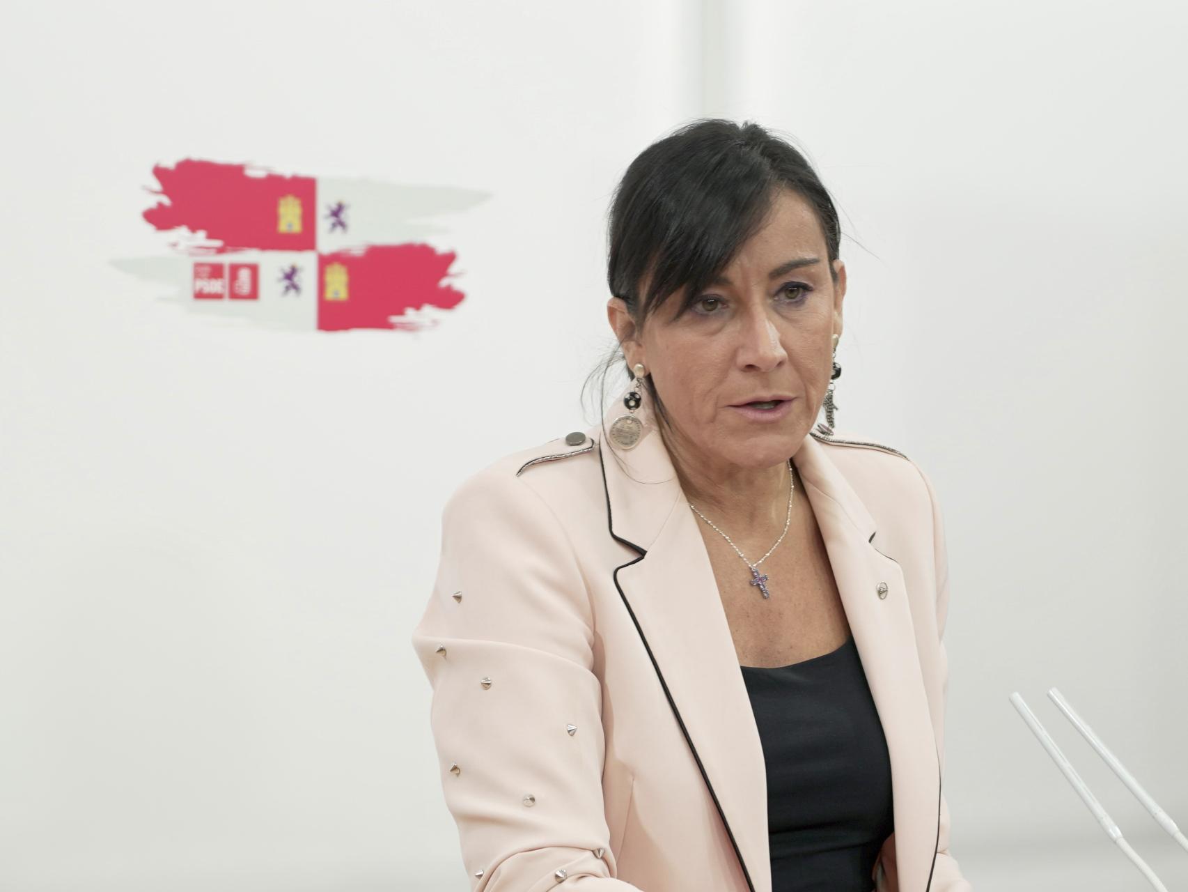 La secretaria de organización del PSCyL, Ana Sánchez, durante la rueda de prensa de este lunes.