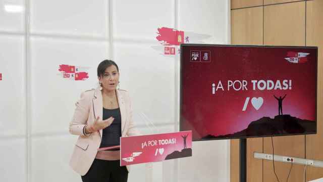 La secretaria de organización del PSCyL, Ana Sánchez, durante la rueda de prensa de este lunes.