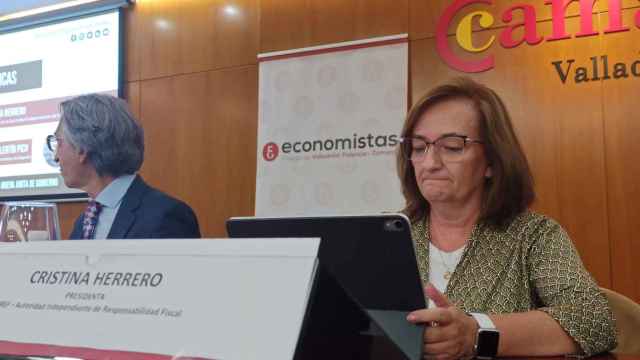 La presidenta de la AIReF, Cristina Herrero, en un momento de la conferencia de hoy en Valladolid