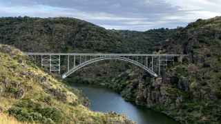 Puente Pino, el viaducto que desafió a la gravedad y a Eiffel y fue el más alto de España