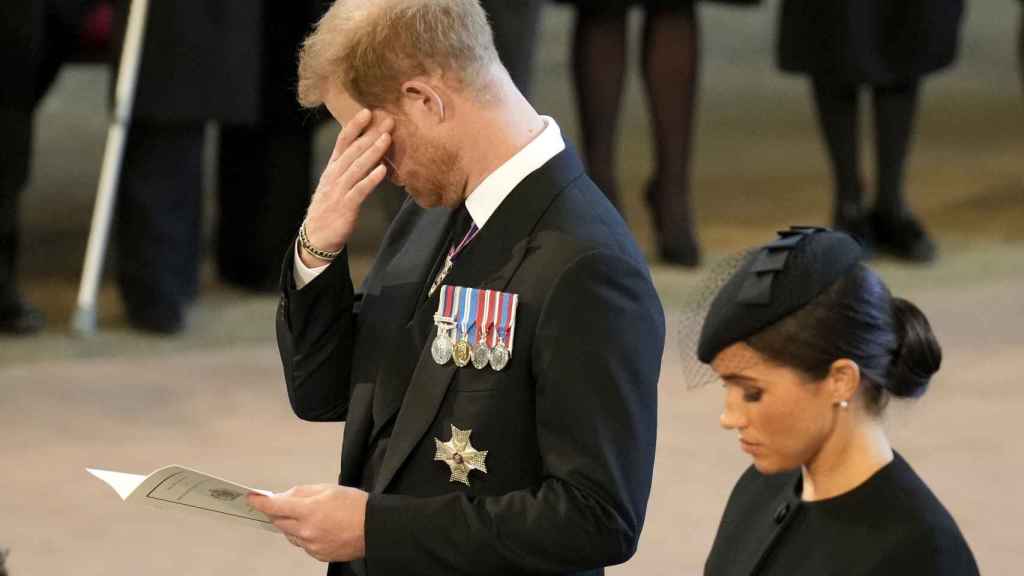 El príncipe Harry y Meghan Markle tras la muerte de Isabel II.