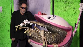 Tim Burton presenta su gran exposición en Madrid: "Seguro que volveré a trabajar con Johnny Depp"