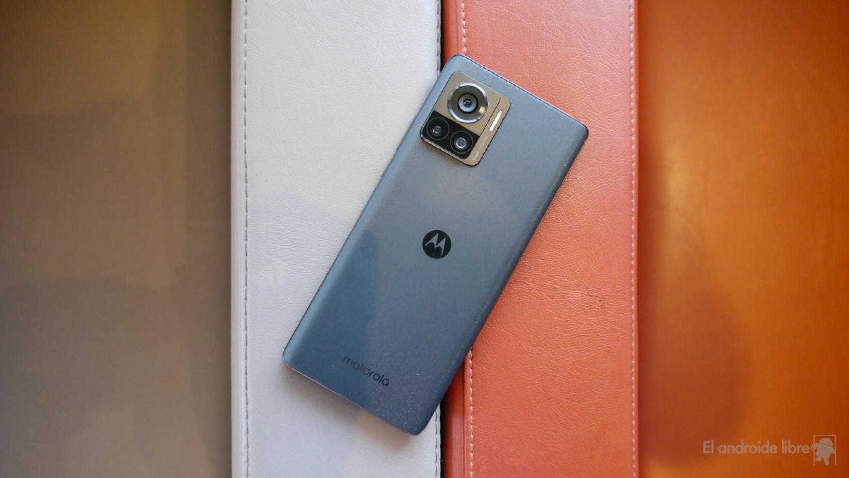 Análisis del Motorola Edge 30 Ultra: El primer smartphone con una cámara de  200 MP -  Analisis