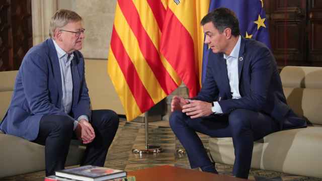 Ximo Puig y Pedro Sánchez, en una visita a Valencia del presidente del Gobierno. EE