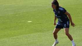 Andrea Pereira, en un entrenamiento de la selección española de fútbol femenino