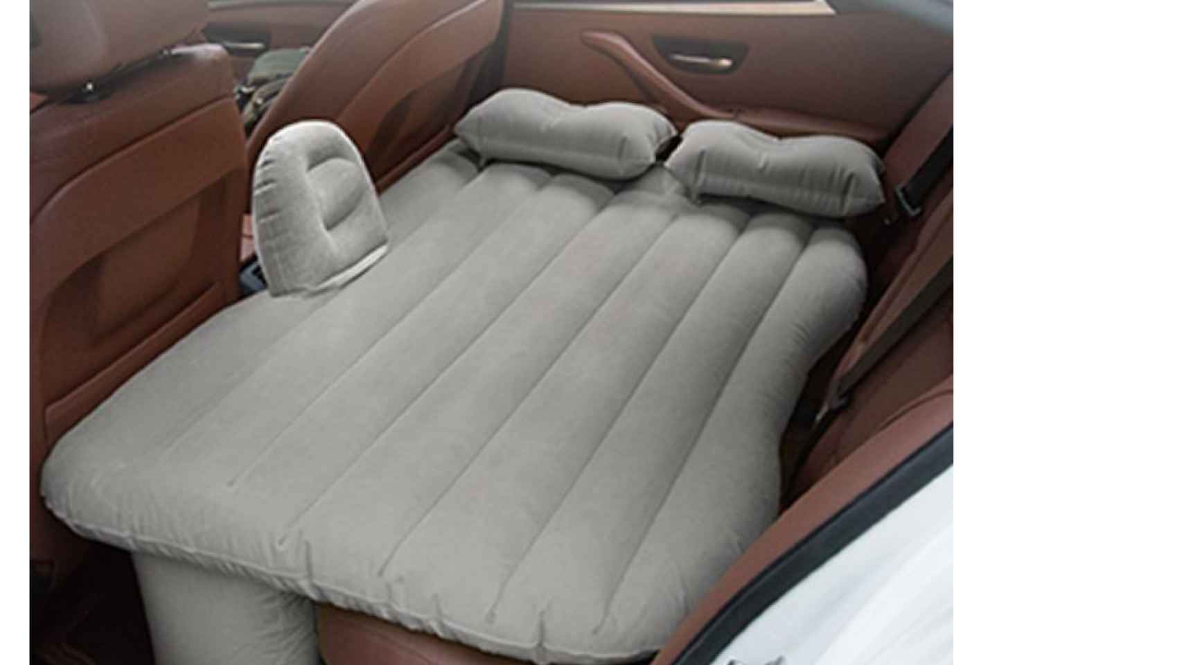 El colchón hinchable de Aldi con el que podrás dormir en el coche: cuesta  24,99 euros