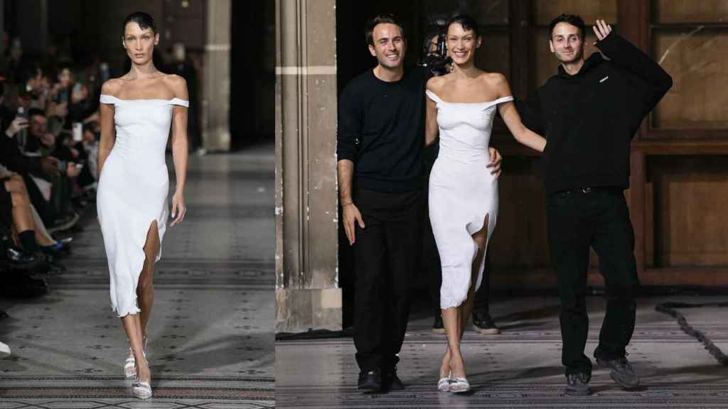 Bella Hadid desfila con el vestido, una vez 'confeccionado', y posa con Sébastien Meyer y Arnaud Vaillant,