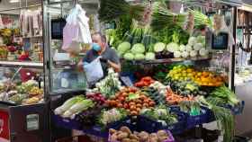 El precio de las frutas y verduras se multiplica por cuatro del campo al supermercado.