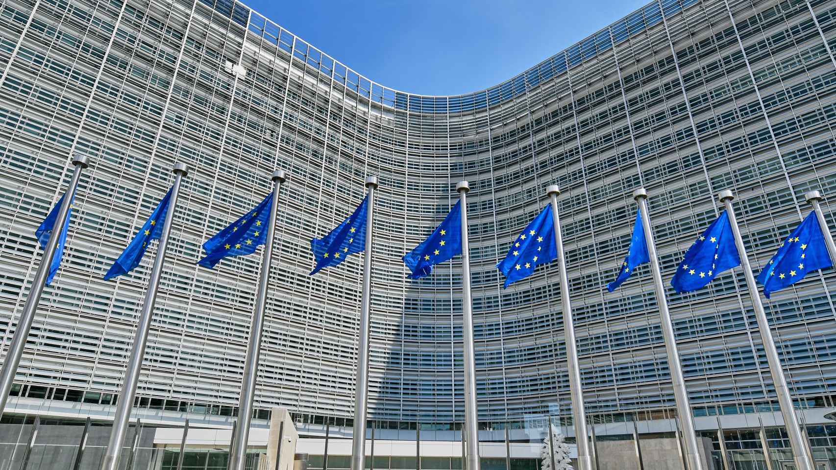 La UE añade a Bahamas, Anguila y Turcas y Caicos a su lista negra de paraísos fiscales