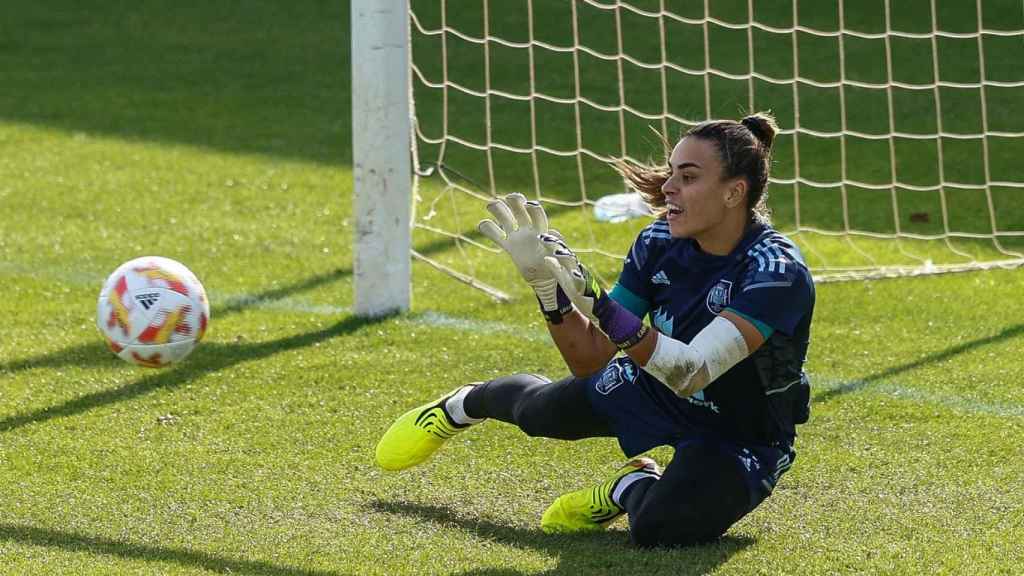 Misa Rodríguez, en un entrenamiento de la selección española de fútbol femenino