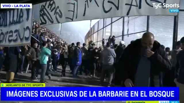 Imágenes de televisión de los disturbios en el Gimnasia-Boca Juniors.