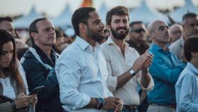 El vicepresidente de la Junta, Juan García-Gallardo, y el secretario general de Vox, Ignacio Garriga, en el evento VIVA 22 de la formación, este fin de semana en Madrid.