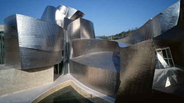 Vista del Museo Guggenheim Bilbao desde La Salve.