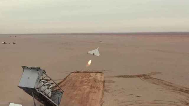 Lanzamiento de drones kamikaze Shared
