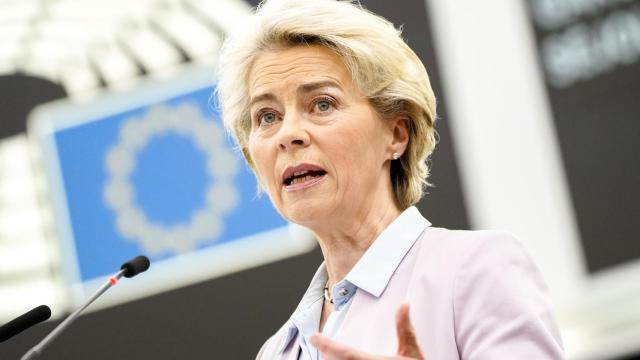 La presidenta Ursula von der Leyen, durante su discurso este miércoles en el pleno de la Eurocámara