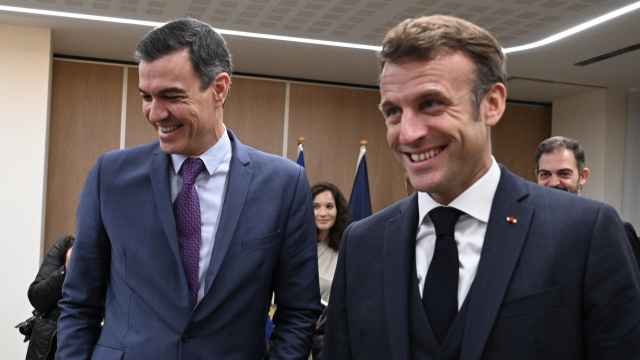 Pedro Sánchez y Emmanuel Macron, en la cumbre europea celebrada en Bruselas.