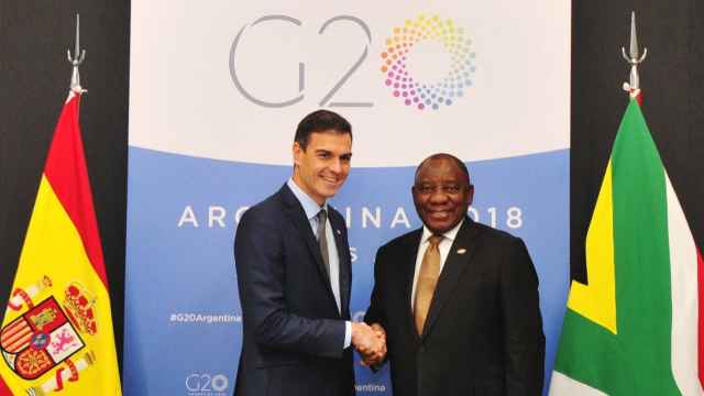 Pedro Sánchez, junto a Cyril Ramaphosa, presidente de Sudáfrica, en la cumbre del G-20 de Buenos Aires.