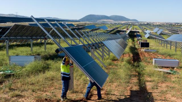 Construcción de un parque solar fotovoltaico