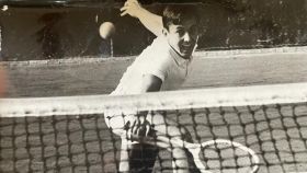 José Luis Arilla durante un partido de tenis