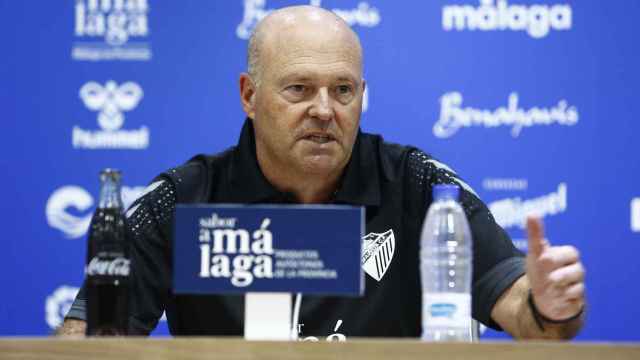 Pepe Mel, entrenador del Málaga CF, durante una rueda de prensa en La Rosaleda