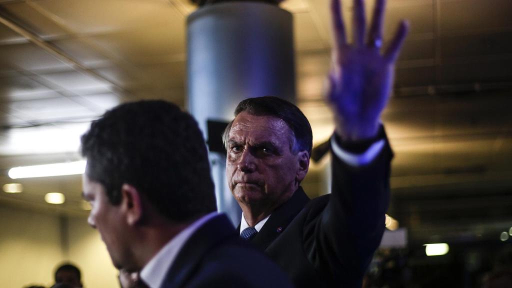Jair Bolsonaro durante el último debate antes de los comicios.