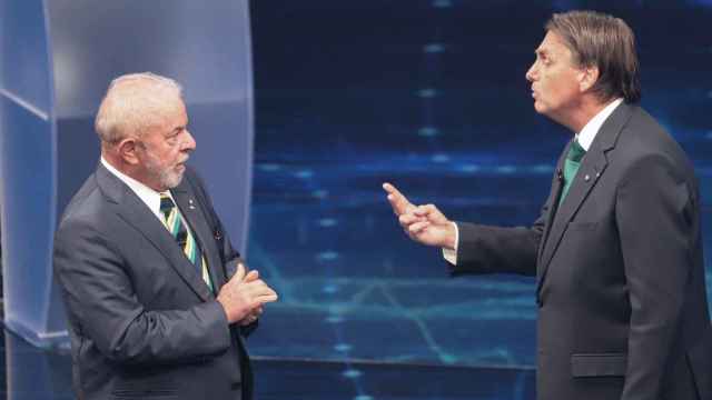 Un instante del debate televisivo entre Lula da Silva y Jair Bolsonaro.