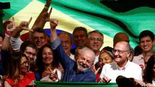 Lula, celebrando du victoria.