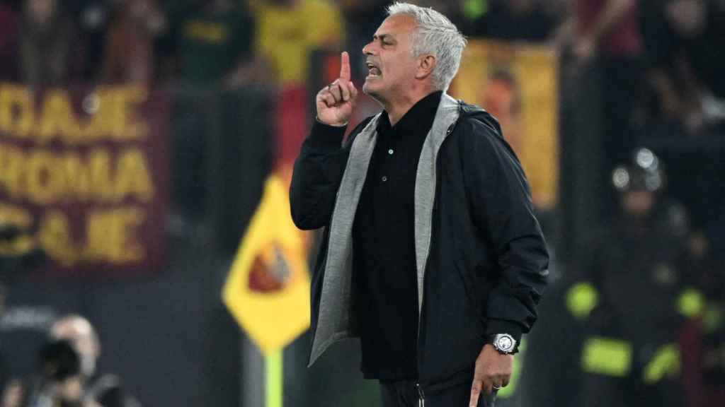 Jose Mourinho, dirigiendo a la Roma.