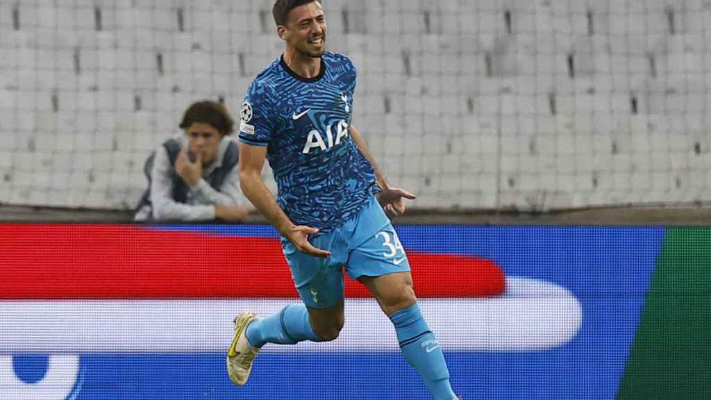 Lenglet celebra su gol en Champions con el Tottenham