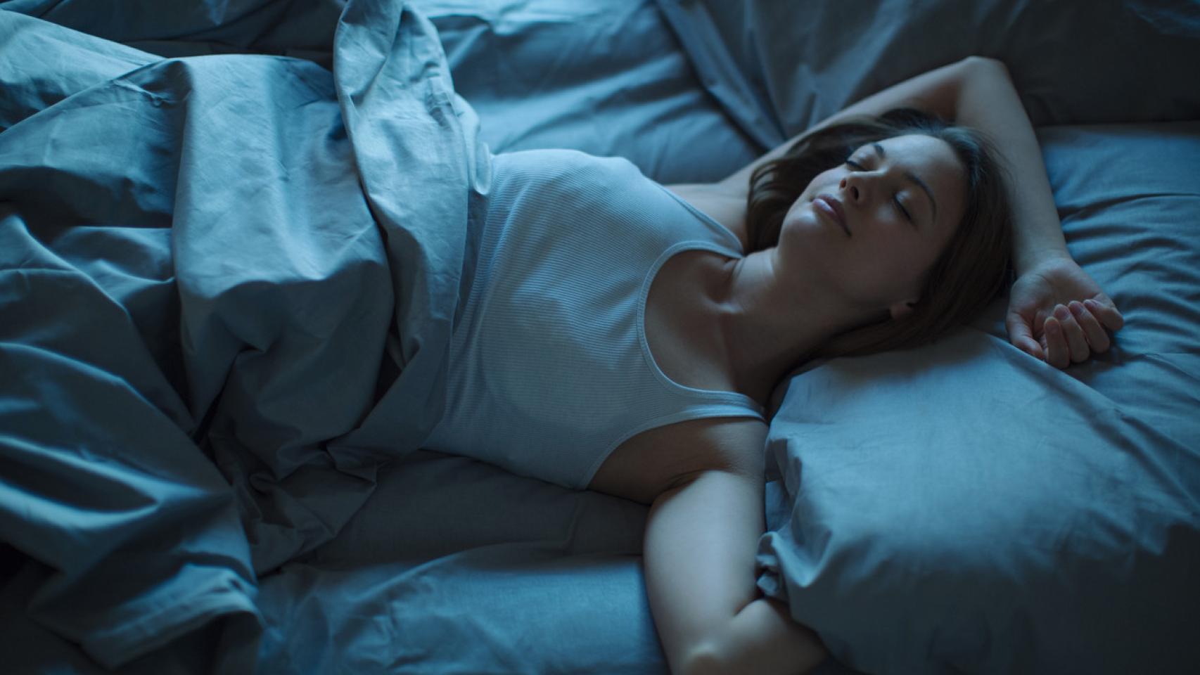 La infusión que ayuda a dormir mejor y adelgazar durante la noche