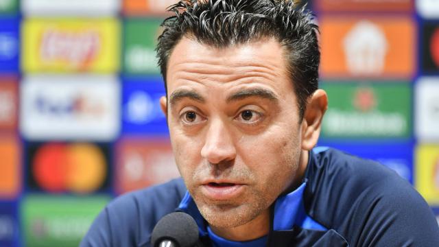 Xavi Hernández, en rueda de prensa con el FC Barcelona