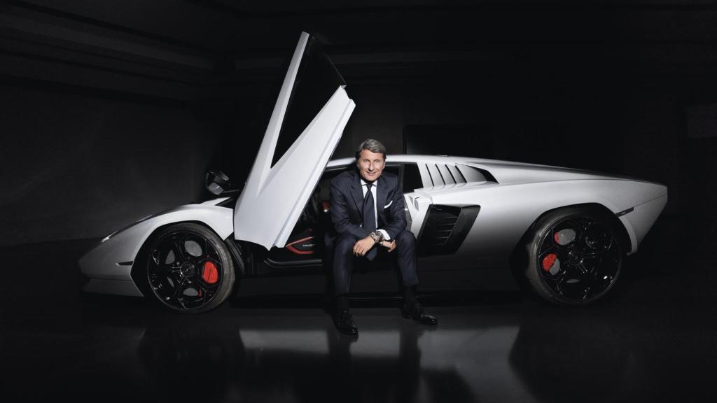 Winkelmann (Lamborghini): “Vendemos más de lo que podemos fabricar; hay  pedidos para 18 meses”