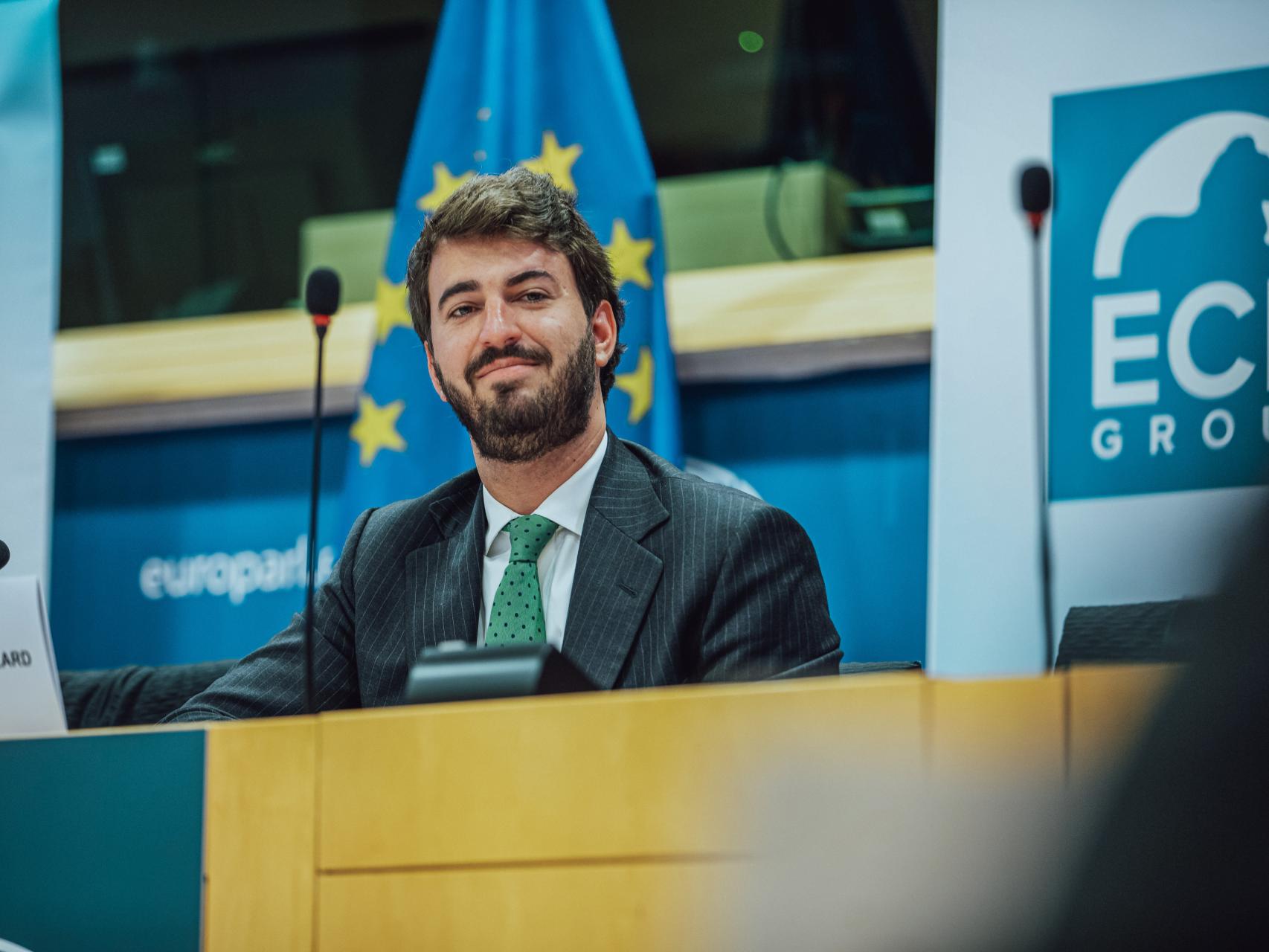 El vicepresidente de la Junta, Juan García-Gallardo, durante su participación en una reunión del ECR en Bruselas, este miércoles.