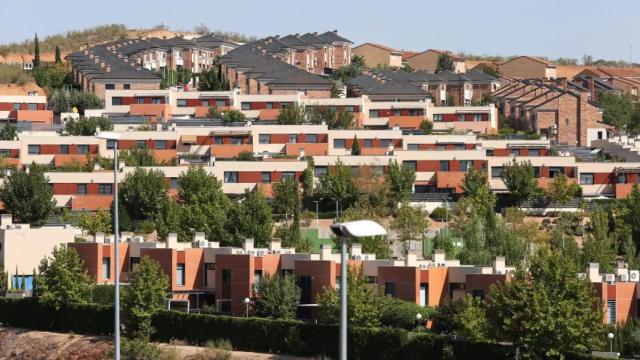 Viviendas unifamiliares en el barrio de Valparaíso de Toledo.