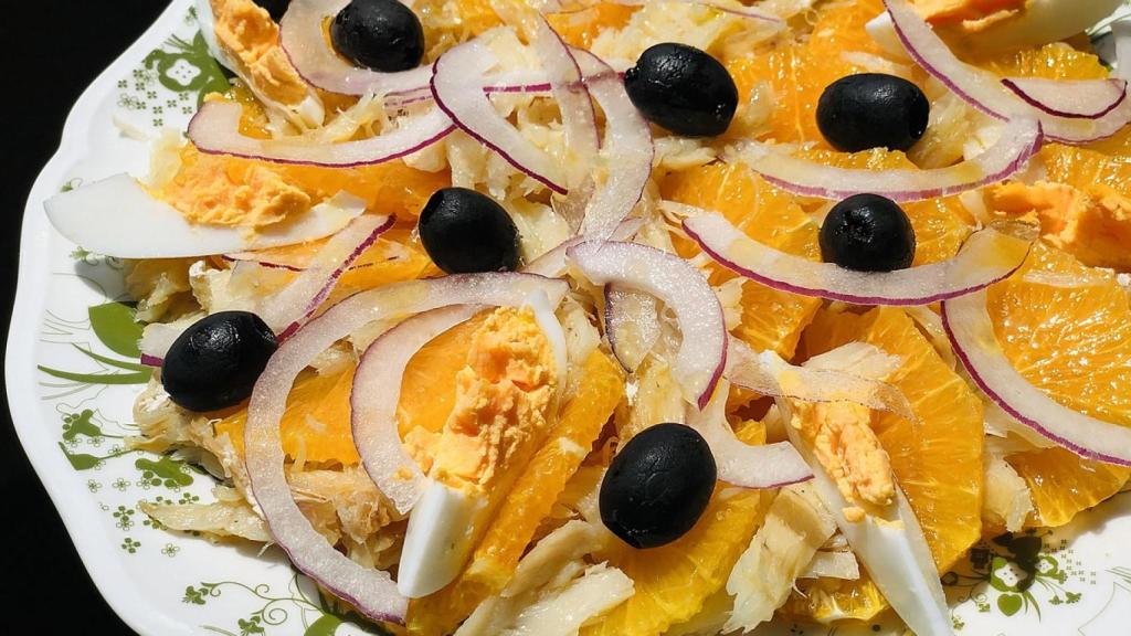 La ensalada malagueña es un auténtico disfrute.