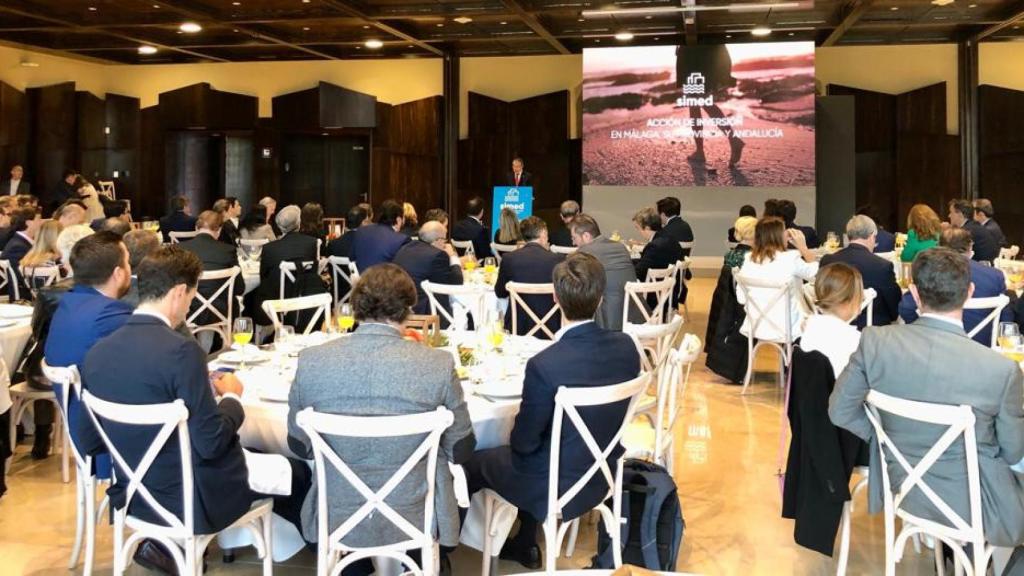 Unos 150 empresarios del sector inmobiliario han acudido a este foro.