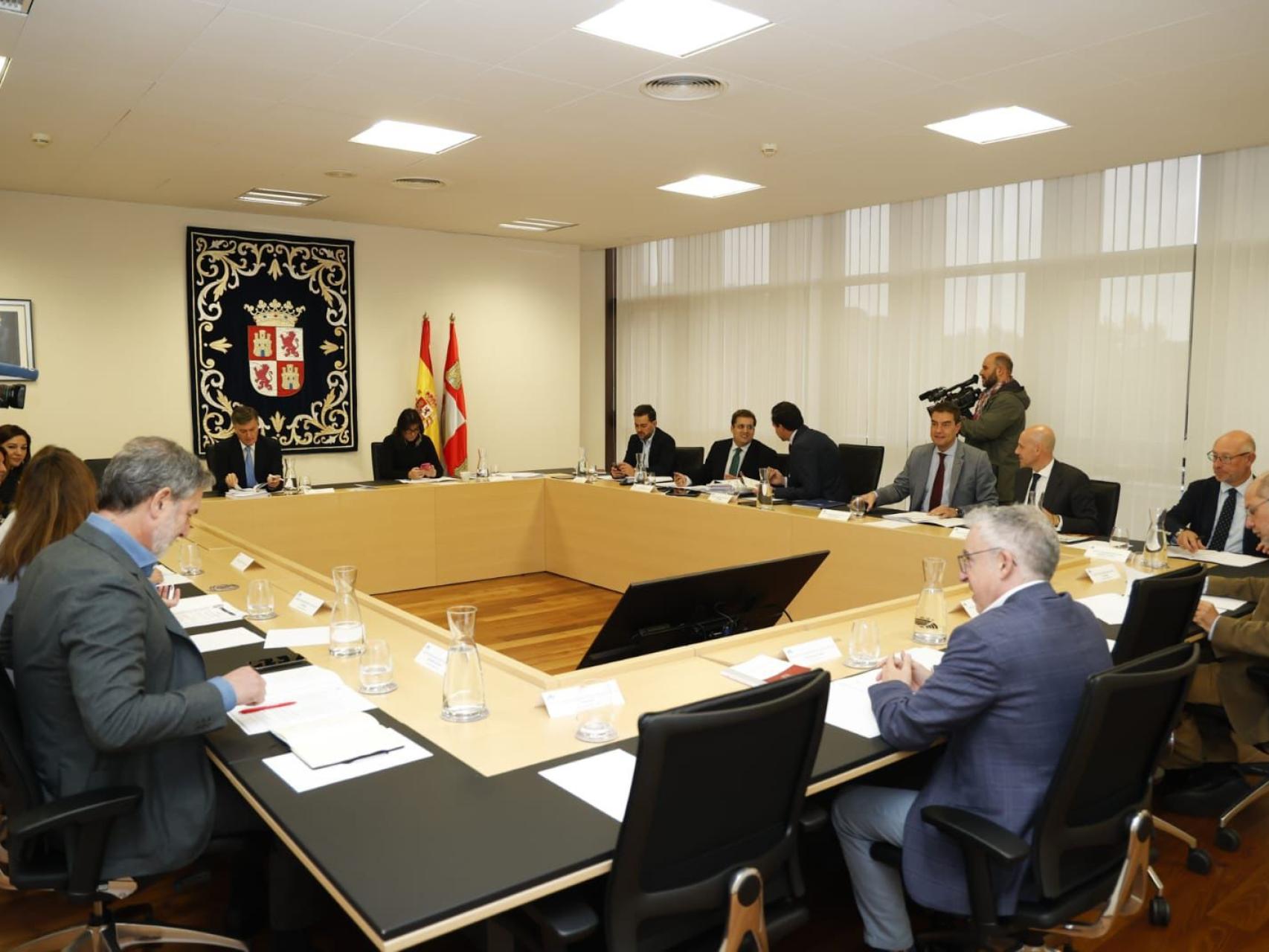 Reunión de la Junta de Portavoces en las Cortes, este martes.